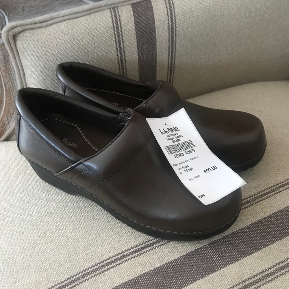 New L.L. Bean Clogs